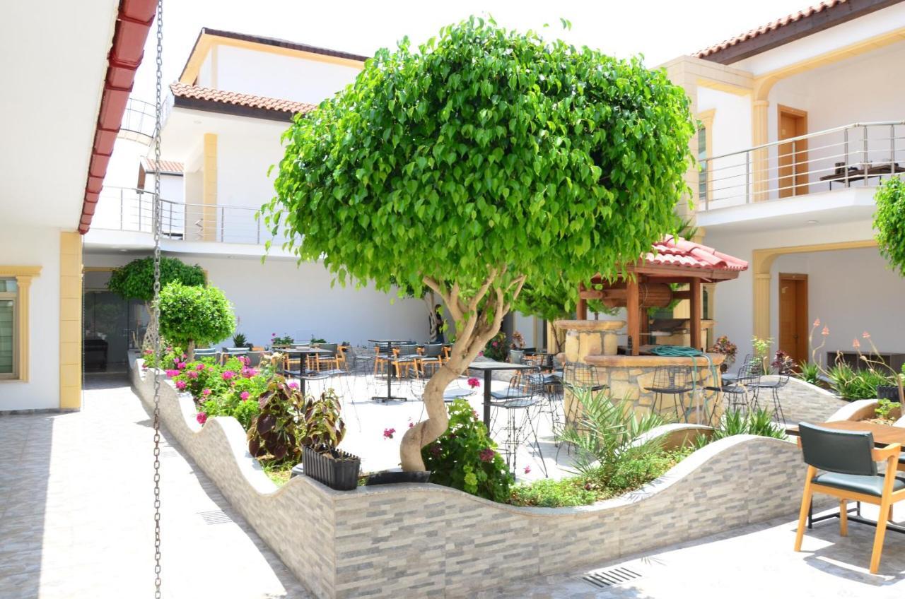 Nagas Hotel & Restaurant At Historical Part Of Nicosia Exterior foto